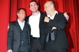 im Kino: "Zweiohrküken" Til Schweiger mit Wladimir Klitschko und Heiner Lauterbach (von links)