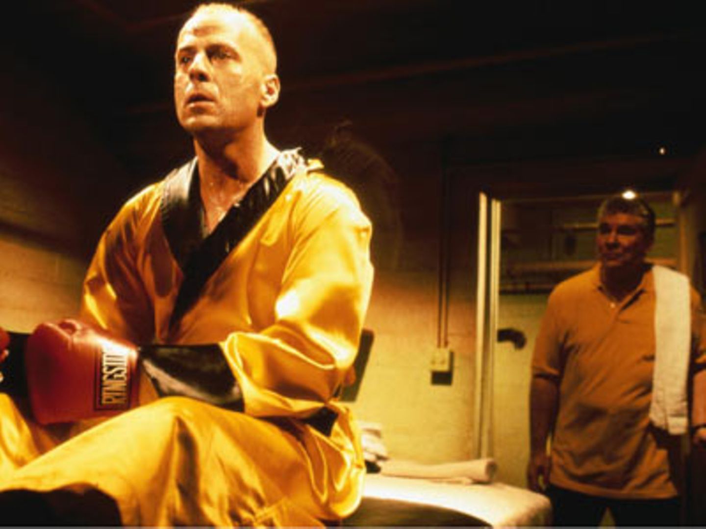 TV-Tipp: Pulp Fiction Butch (Bruce Willis) wird von einem Gangsterboss geschmiert, seinen nächsten Boxkampf zu verlieren.