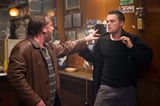 TV-Tipp: "Departed - Unter Feinden": Mr. French (Ray Winstone, l.) stellt Billy (Leonardo DiCaprio) auf die Probe.