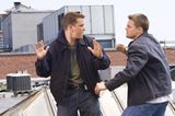 TV-Tipp: "Departed - Unter Feinden": Billy (Leonardo DiCaprio, r.) weiß jetzt, dass Colin (Matt Damon) die ganze Zeit Costellos Maulwurf war.