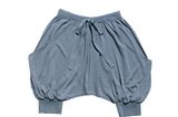 Wer's lässig mag, liebt den Jodhpur-Stil. Shorts von United Colors of Benetton, um 75 Euro.