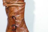 Cognacfarbener Lederstiefel mit seitlichen Durchzüge und Schnallen, von Varese über Roland-Schuhe