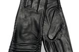 Schwarze Lederhandschuhe; 24,90 Euro; von Orsay