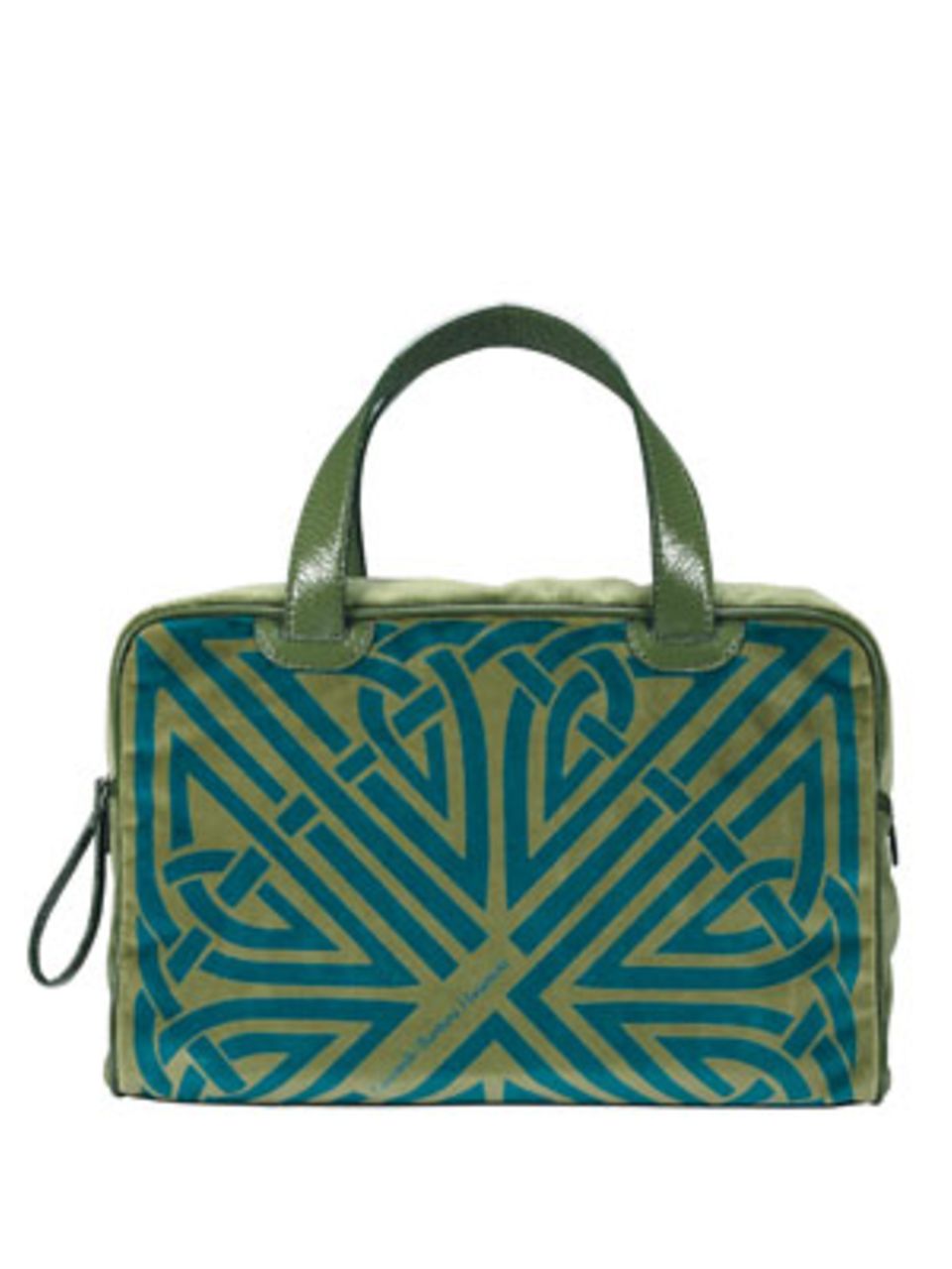 Dieser schöne grüne XL-Shopper entstand in Zusammenarbeit des renommierten Taschen-Labels Coccinelle mit der Designerin Barbara Hulanicki. Um 210 Euro.