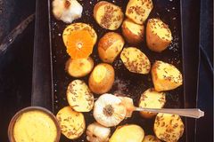 Blechkartoffeln mit Orangen Blechkartoffeln mit Orangen