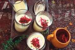 Feine Kartoffelsuppe mit Rote Bete Feine Kartoffelsuppe mit Rote Bete