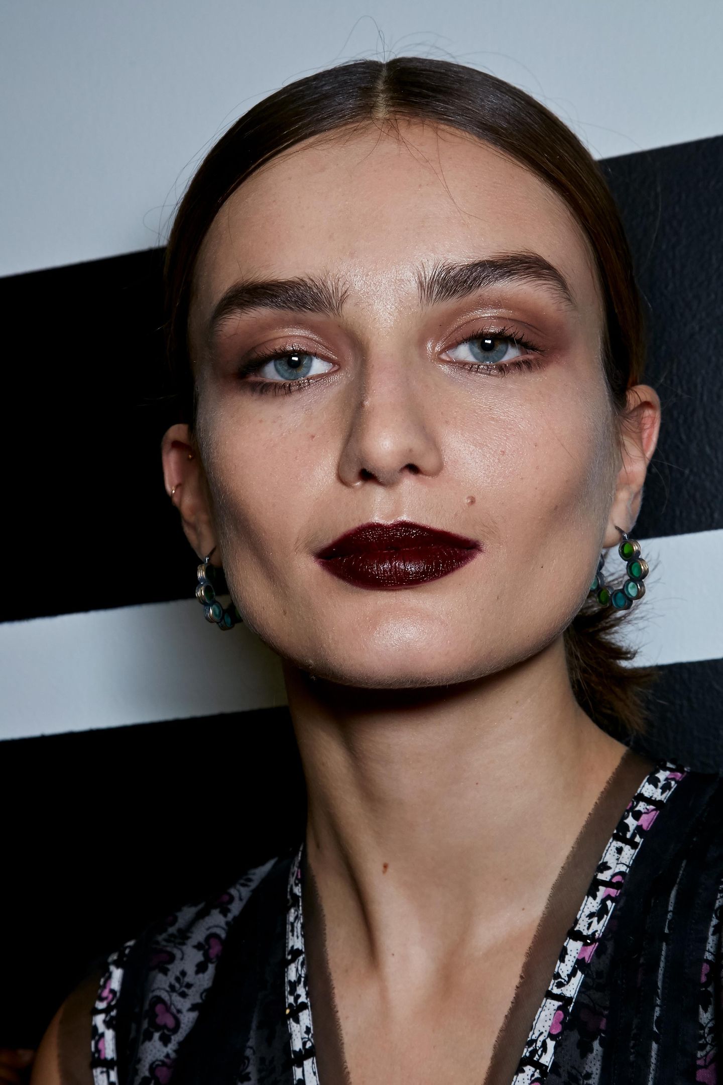 Herbst-Make-up-Trend: Brauner Lippenstift bei Bottega Veneta