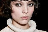 Herbst-Make-up-Trend: Smokey Eyes bei Alberta Ferretti