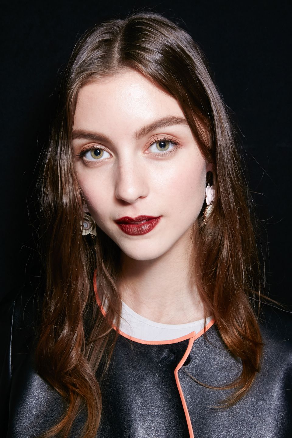 Herbst-Make-up-Trend: Brauner Lippenstift bei Emporio Armani