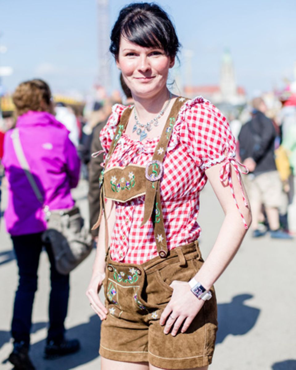 Streetstyle Wiesn Die Sch nsten Outfits Vom Oktoberfest BRIGITTE de