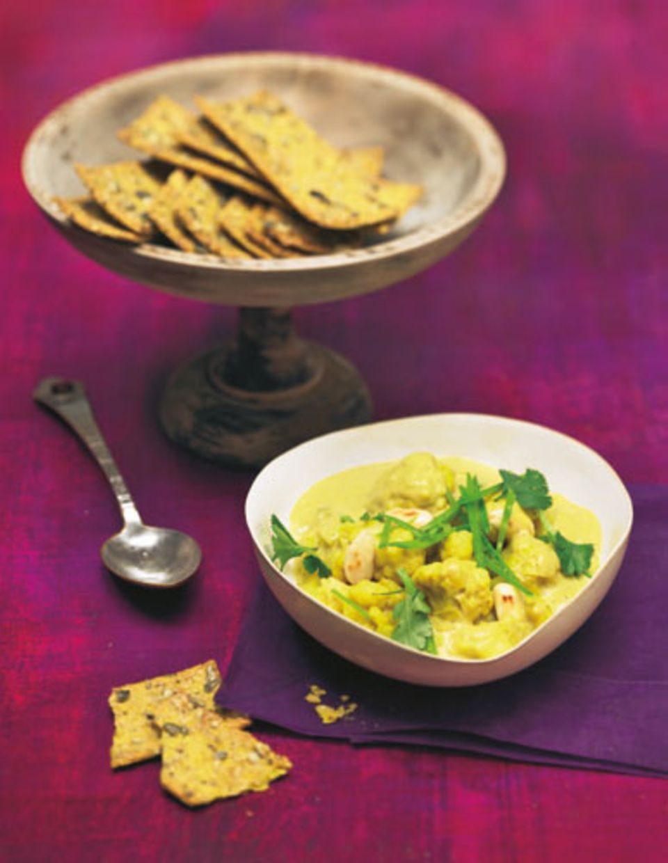 Kartoffeln und Blumenkohl mit asiatischer Würze. Zum Rezept: Blumenkohl-Curry