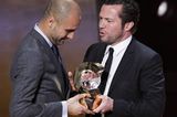 Als Spieler waren sie beide höchst erfolgreich, als Trainer hat Guardiola seinen Kollegen überflügelt: Bei der Fifa World Player Gala in Zürich Anfang 2012 wurde er als bester Trainer des Jahres 2011 ausgezeichnet. Lothar Matthäus durfte gratulieren.