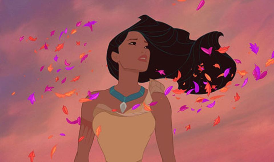 Pocahontas mit perfekte wehender Mähne