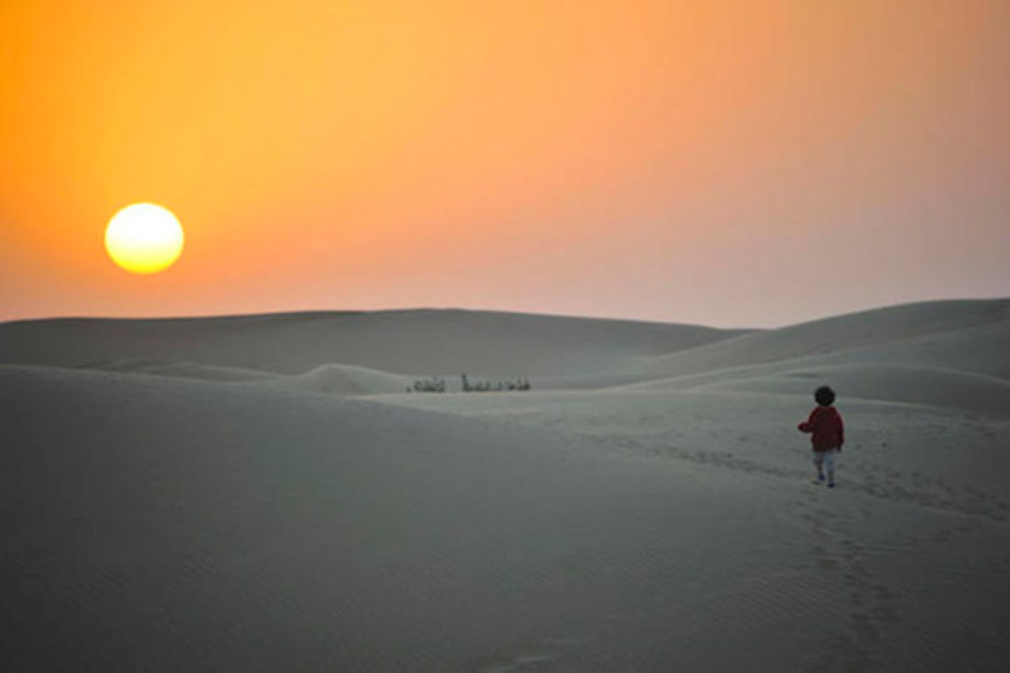 "Chasing the sun across the Great That Desert", Indien.