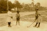 1905: Mini-Golf
