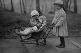1912: Puppenmütter in New York