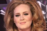 Adele und ihre Frisuren: Adele mit Hollywood-Waves
