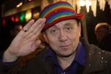 Hätten Sie es gewusst? Schauspieler Franz Rampelmann, der "Olaf Kling" aus der Lindenstrasse, ist einer der wenigen Prominenten in Deutschland, der sich offen zu Scientology bekennt.