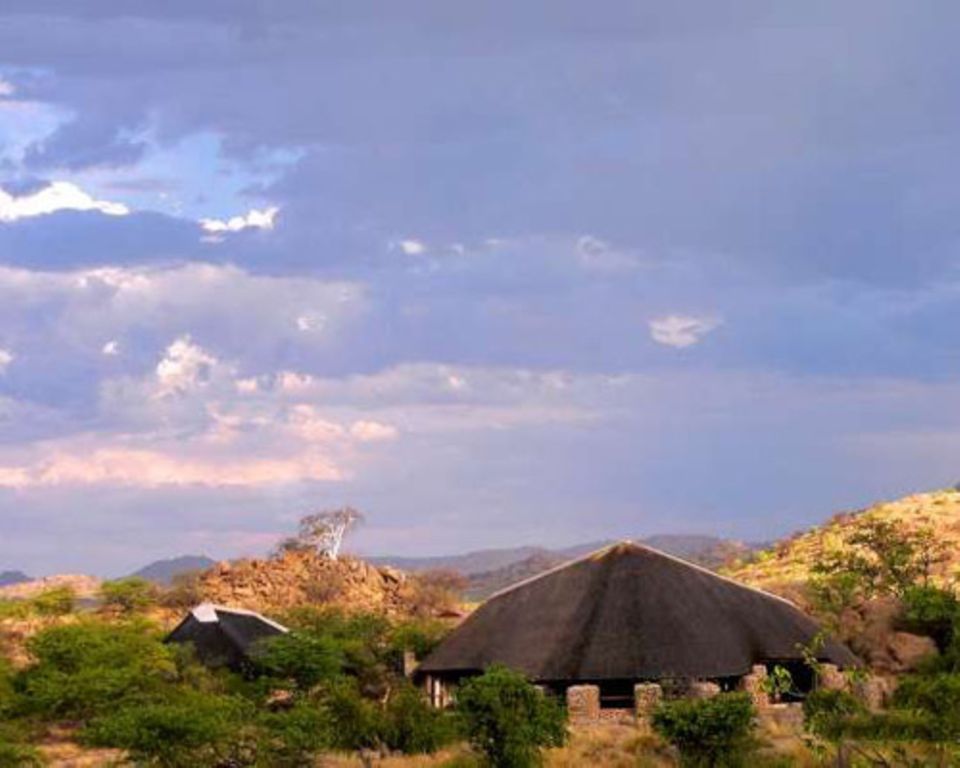 Namibia, Daramaland: Huab Lodge & Bush Spa