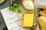 Feine Käse und Feigen-Nuss-Honig