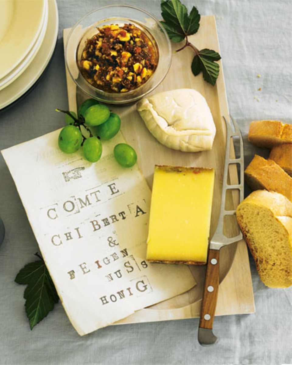 Feines Käse-Menü mit Feigen, Nuss und Honig