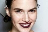 Make-up Trends 2017: Lippenstift in Beerentönen bei Burberry Prorsum