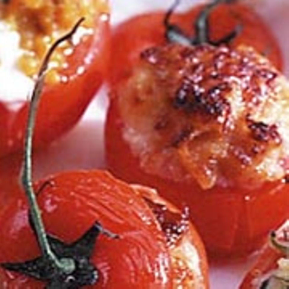 Gefüllte Tomaten mit Speck und Parmesan