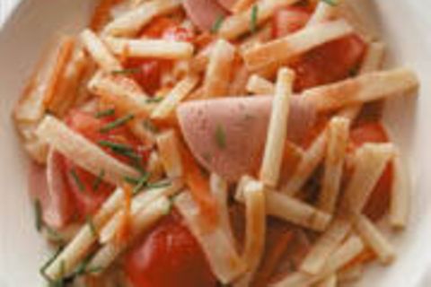 Makkaroni-Wurst-Salat