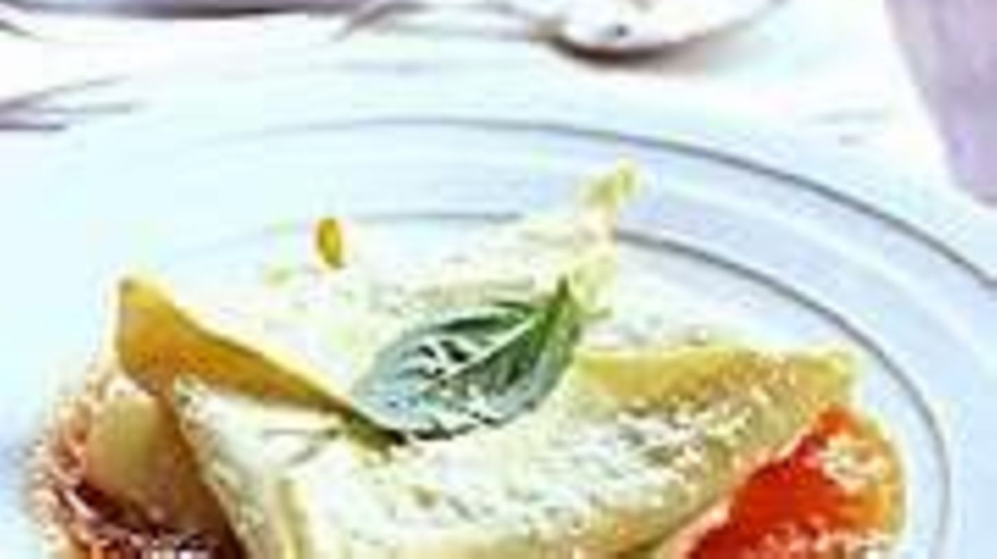 Gefüllte Nudeln mit frischer Tomatensauce | BRIGITTE.de
