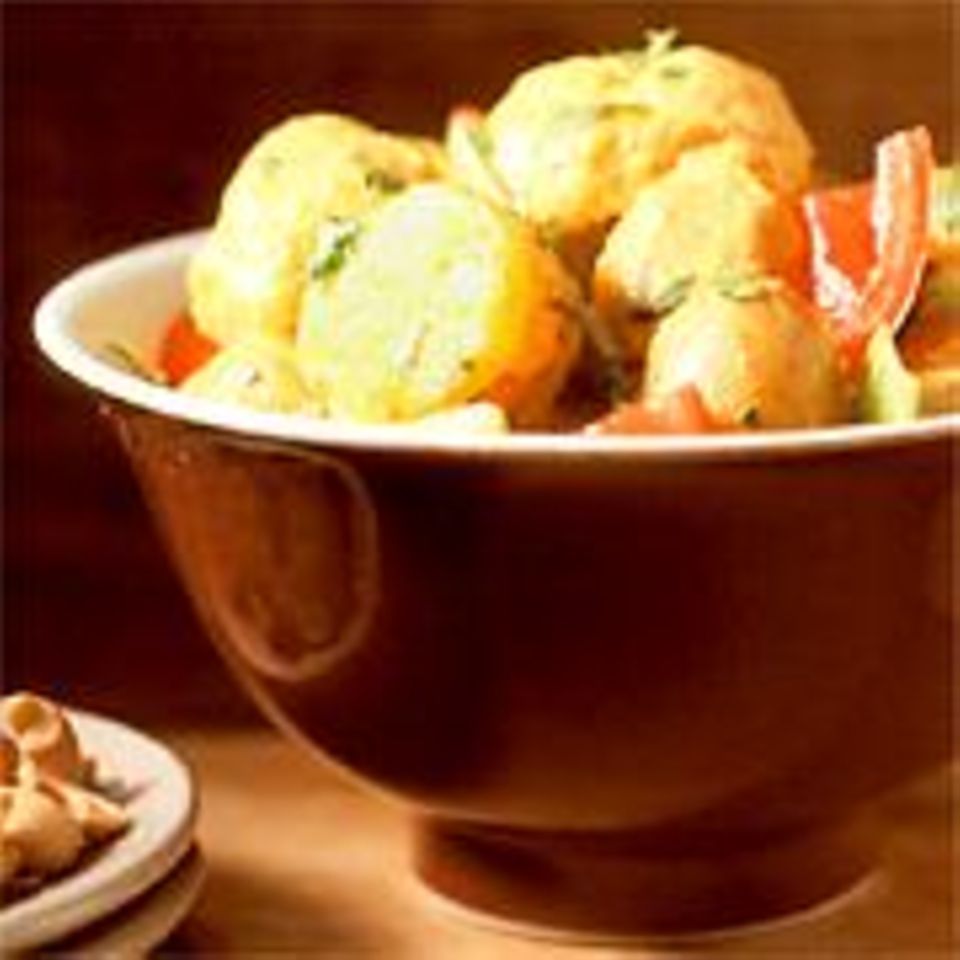 Kartoffelcurry mit Blumenkohl und Sojacreme