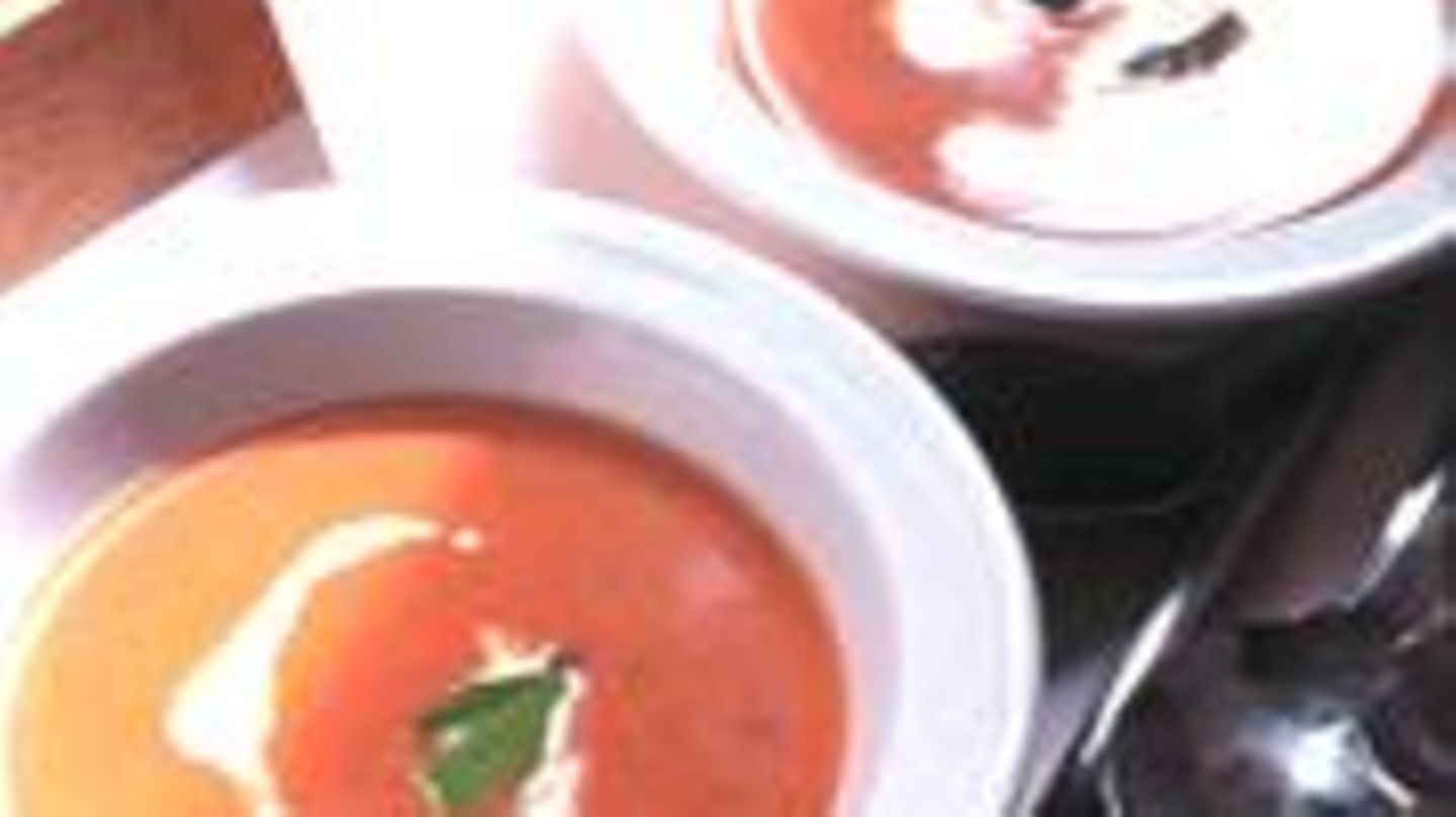 Paprikacremesuppe | BRIGITTE.de