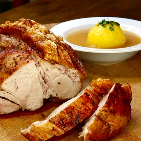 Schweinekrustenbraten | BRIGITTE.de