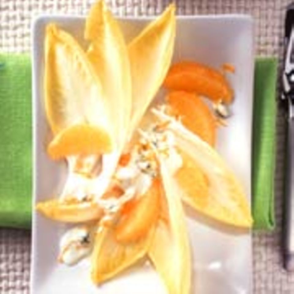 Chicorée mit Orangen und Blue-Cheese-Dressing