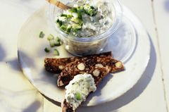 Frischkäsecreme mit Spargel Frischkäsecreme mit Spargel