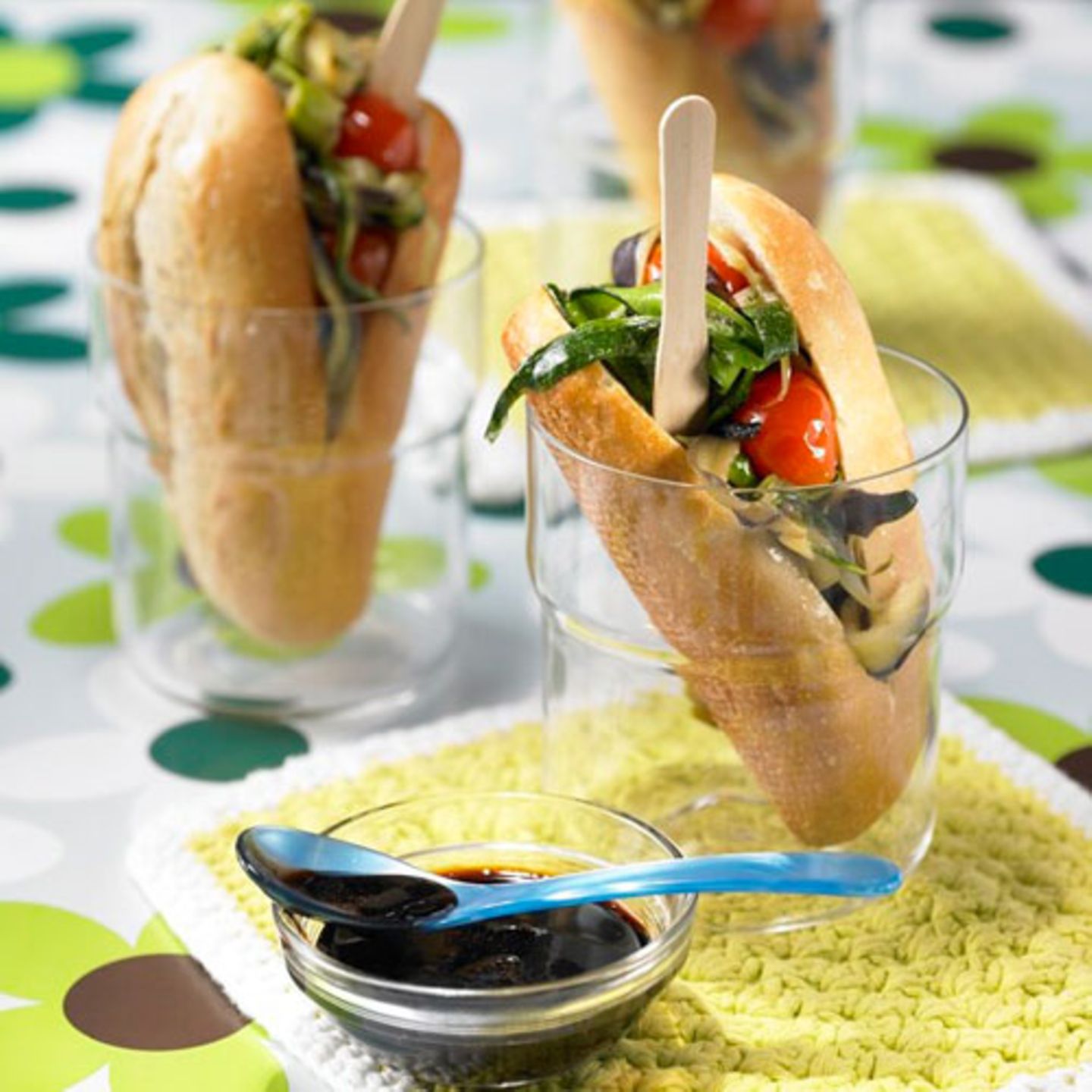 Antipasti im Brötchen | BRIGITTE.de