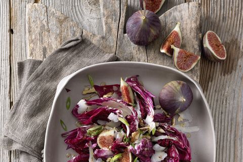 Radicchio-Salat mit Feigen und Pekanüssen