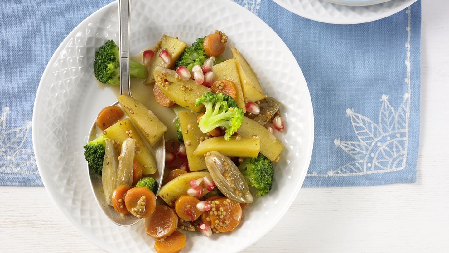 Gemüse-Tajine mit Lammsteak | BRIGITTE.de