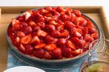 Pudding-Tarte mit Erdbeeren
