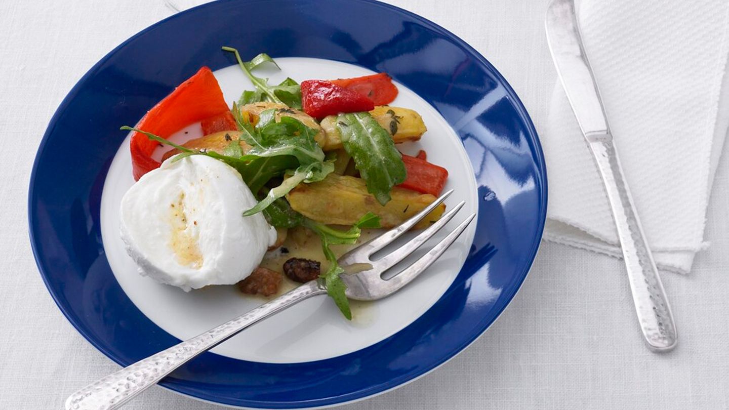 Nuss-Kartoffel-Salat mit Mozzarella oder Kasseler | BRIGITTE.de