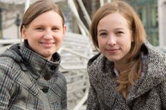 Die Macherinnen des "Heimwegtelefons": Frances Berger (links) und Anabell Schuchhardt Die Macherinnen des "Heimwegtelefons": Frances Berger (links) und Anabell Schuchhardt