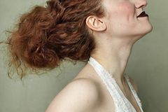 Brautfrisuren - die schönsten Frisuren für kurze, mittellange und lange Haare Brautfrisuren - die schönsten Frisuren für kurze, mittellange und lange Haare