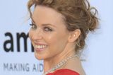 Messy Updo: Kylie Minogue
