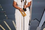 Der tränenreichste Auftritt des Abends gehörte Octavia Spencer, die als beste Nebendarstellerin für "The Help" ausgezeichnet wurde. Sie konnte ihr Glück kaum fassen ("I'm freaking out"). Wir finden: Große Emotionen gehören zu den Oscars dazu. Deshalb vielen Dank, liebe Octavia Spencer, für Ihren Bühnen-Auftritt und natürlich auch für Ihren Auftritt in "The Help".