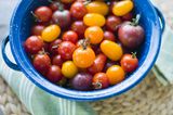 Mediterrane Diät: Mini-Tomaten in einer Schüssel