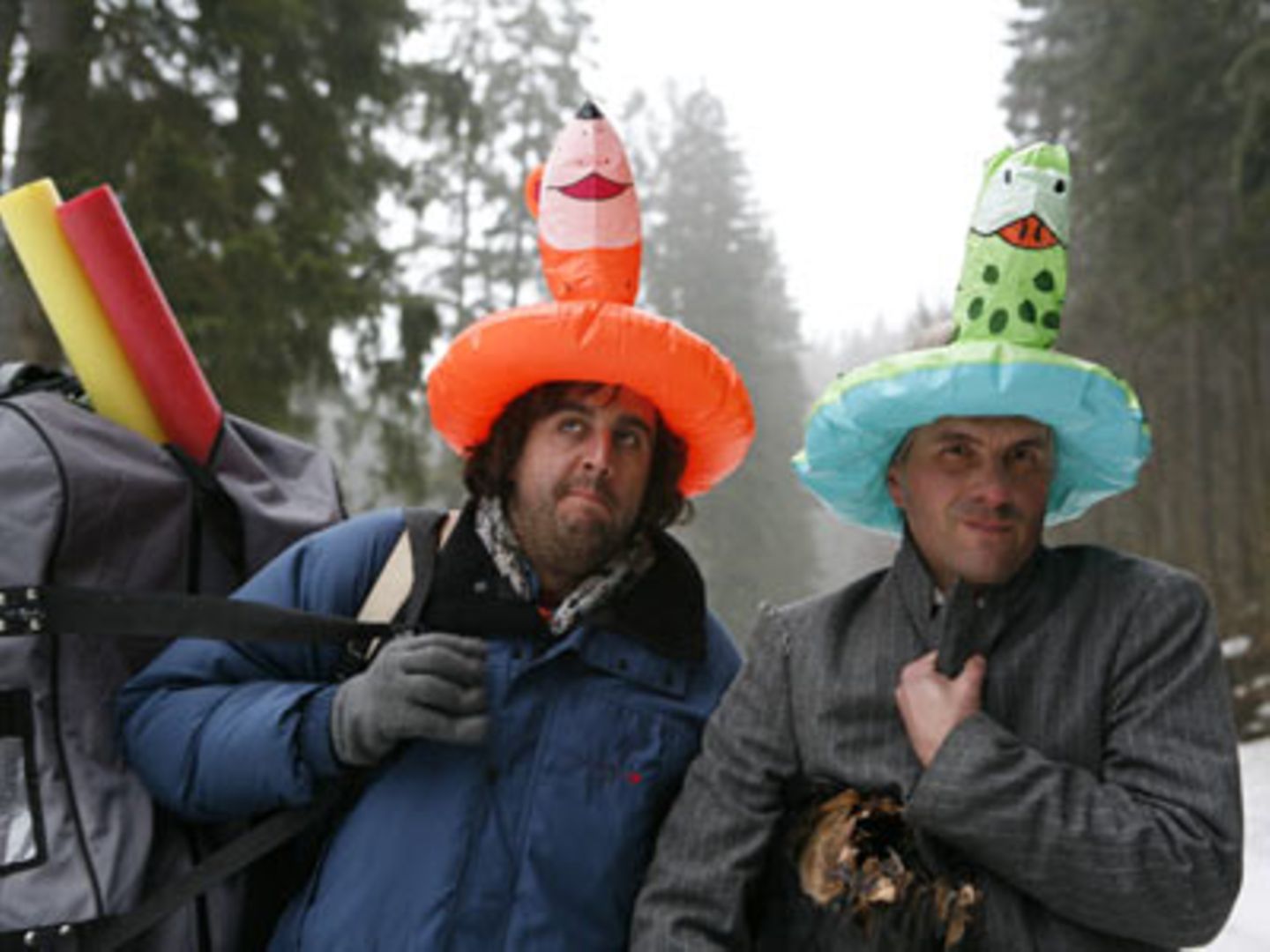 Szenenbild aus "Zwei Weihnachtsmänner": Hilmar Kess (Bastian Pastewka) und Tilmann Dilling (Christoph Maria Herbst)