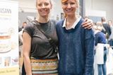 Und wer hat's gemacht? Hinter "Hello Handmade" stecken Sophie und Catharina, die den Kreativmarkt seit fünf Jahren auf die Beine stellen. Hier können Sie sich von kreativen Geschenkideen vom Hello-Handmade-Markt inspirieren lassen.