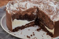 Diese Eis-Torte ist die verführerischste Sünde des Sommers Diese Eis-Torte ist die verführerischste Sünde des Sommers