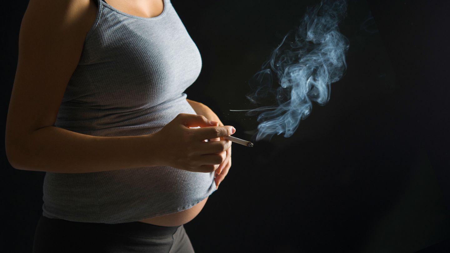 1 am schwanger tag zigarette Schwangerschaft &