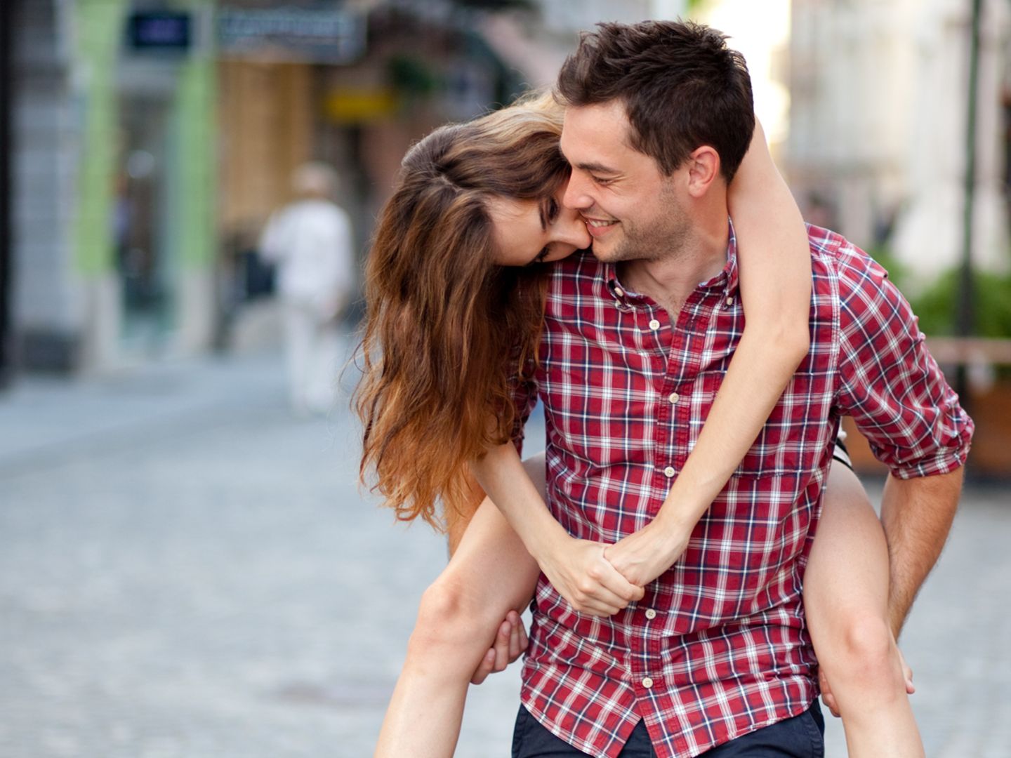 5 völlig verrückte Gründe, warum wir uns in jemanden verlieben