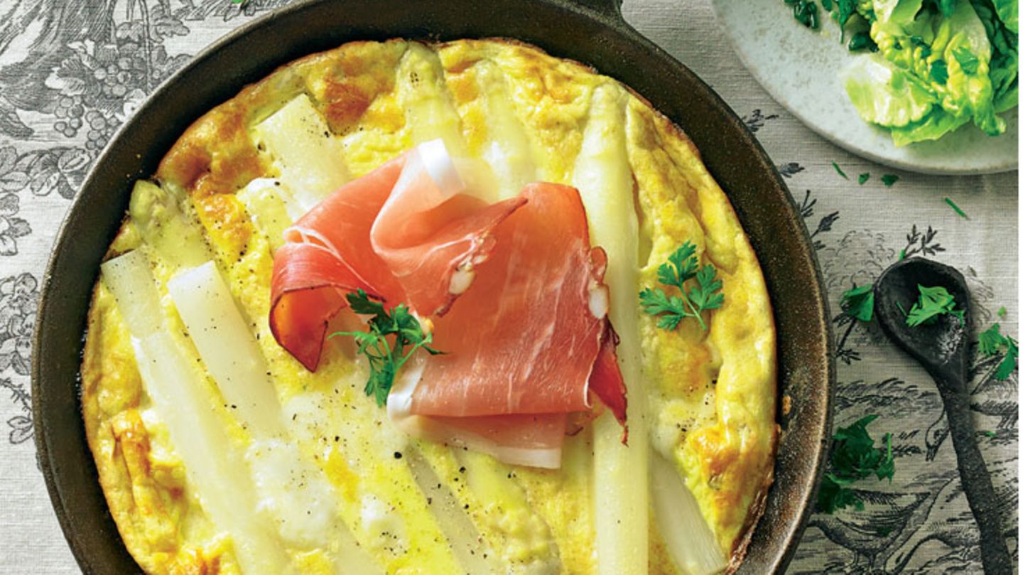 Spargel-Frittata | BRIGITTE.de